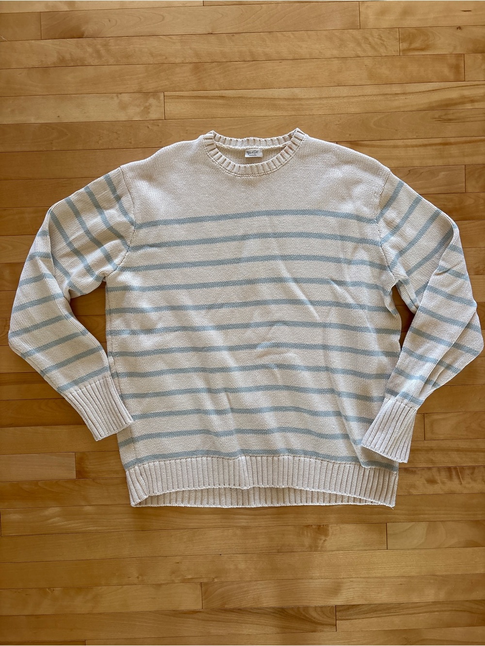 Brandy Melville Brianna Sweater
